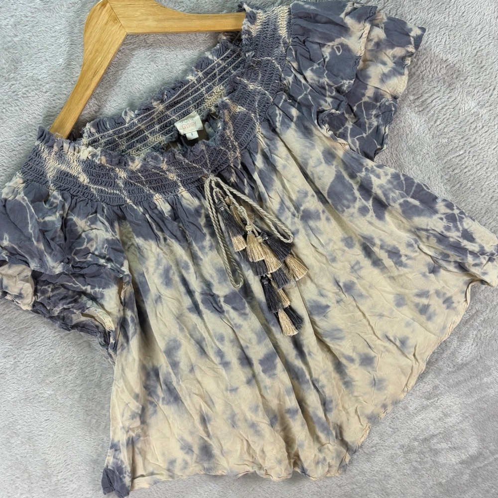 Surf Gypsy Women's Tie-Dye Crop Top Gray Beige Tassel Boho Smocked Sz Small